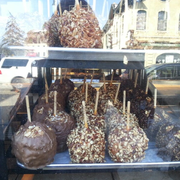 Photo taken at Amy&#39;s Candy Kitchen &amp; Gourmet Caramel Apples by Amber B. on 3/8/2013