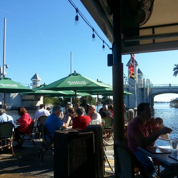 Fotos en Two Waterfront Grille Bar en Boynton Beach