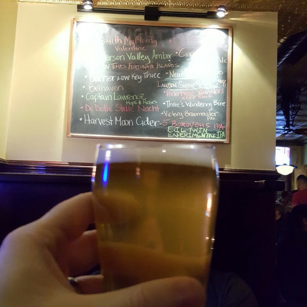Photo taken at Henry Street Ale House by Chris K. on 2/15/2018