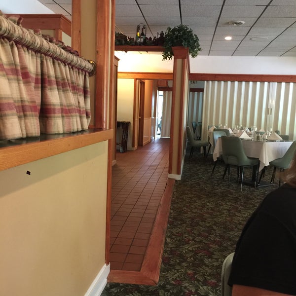 Argonne Supper Club American Restaurant in Charlevoix