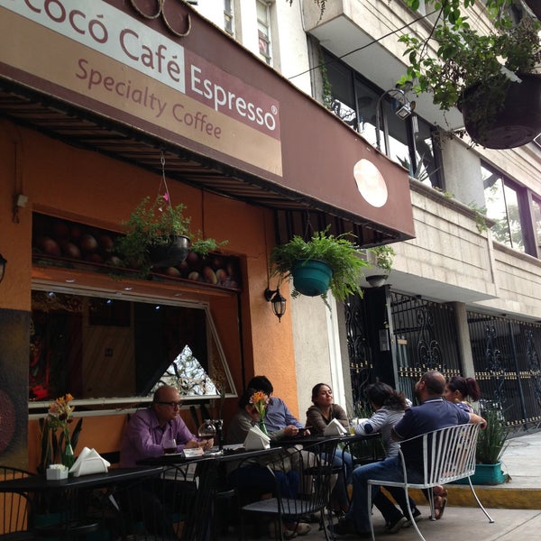 Foto scattata a Rococó Café Espresso da Aquiles G. il 4/29/2013