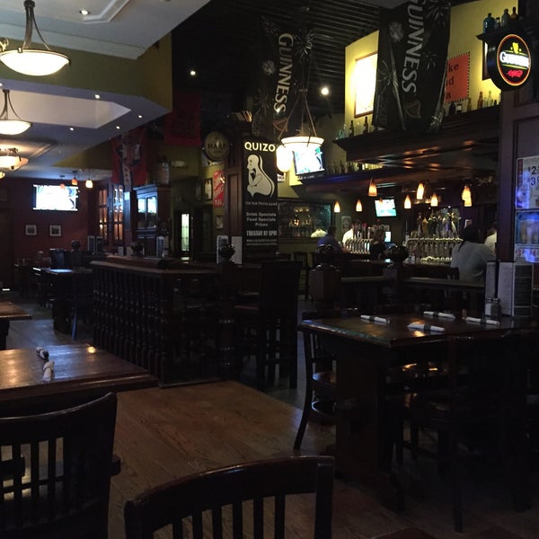 7/15/2015에 Chris님이 Sláinte Pub &amp; Grill에서 찍은 사진