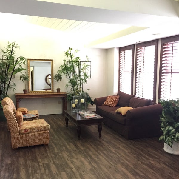 Photos at Toppers Spa/Salon Center City West Philadelphia, PA