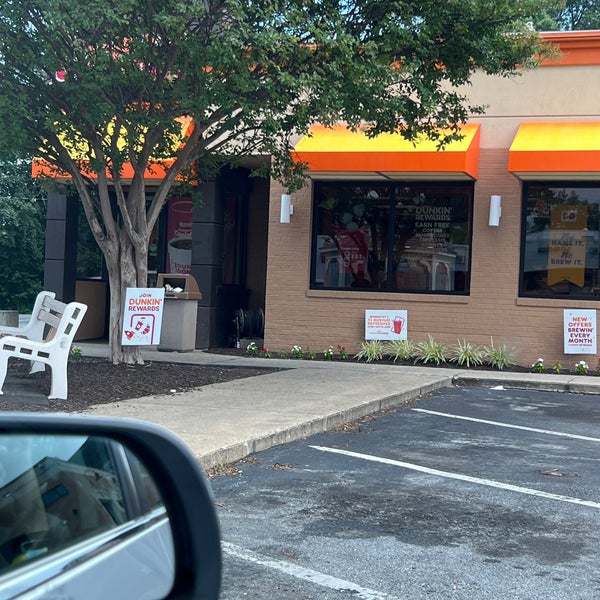 Dunkin' Donut Shop in Wilmington