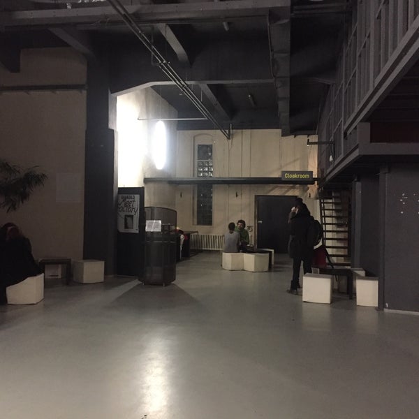 Photo prise au MeetFactory par Lucie V. le12/4/2018