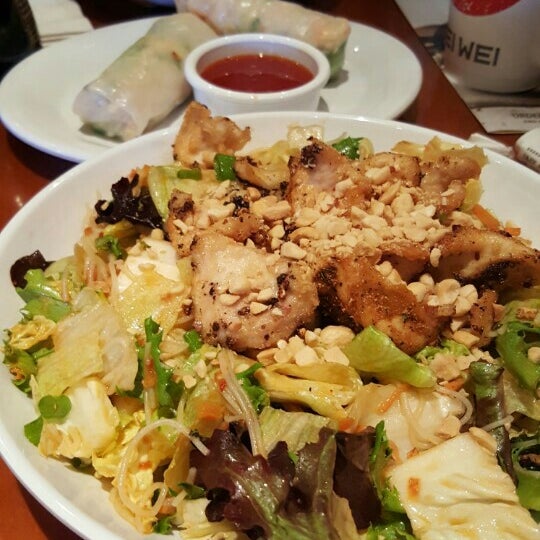 Photo taken at Pei Wei by Andres S. on 7/9/2016