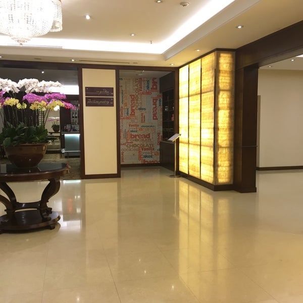 Photo taken at Hilton Garden Inn Hanoi by Maggy T. on 3/3/2019