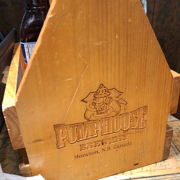 Photo taken at The Pump House Brewery and Restaurant by flatlandBEER (. on 6/15/2018