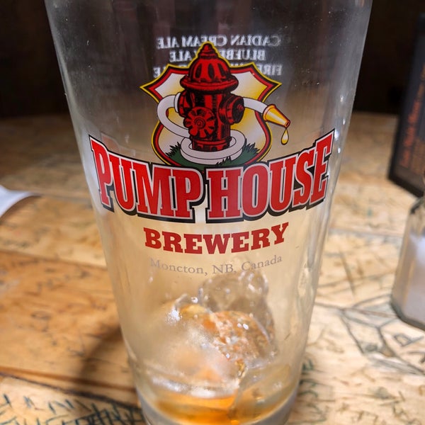 Photo taken at The Pump House Brewery and Restaurant by flatlandBEER (. on 6/15/2018