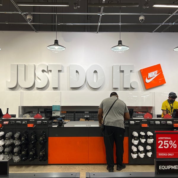 Nike Factory Store 6149 W Irlo Bronson Hwy