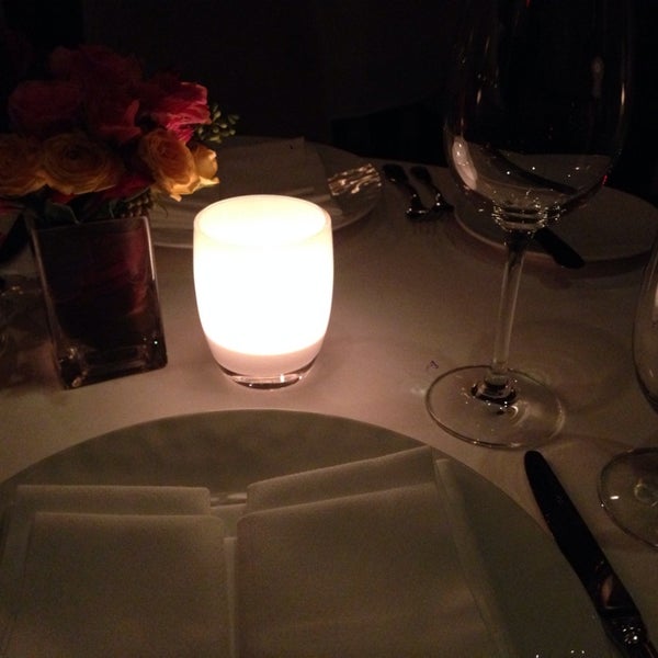 2/14/2014 tarihinde Vincent L.ziyaretçi tarafından Tocqueville Restaurant'de çekilen fotoğraf