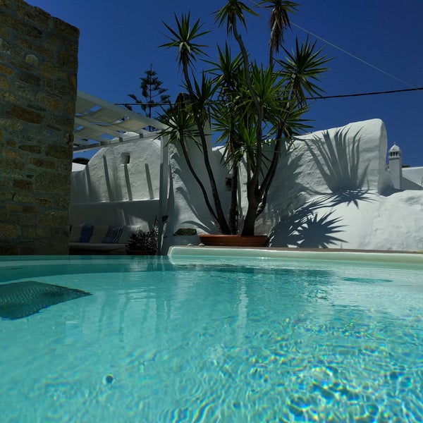 6/14/2017 tarihinde Oliver L.ziyaretçi tarafından Carbonaki Hotel Mykonos'de çekilen fotoğraf