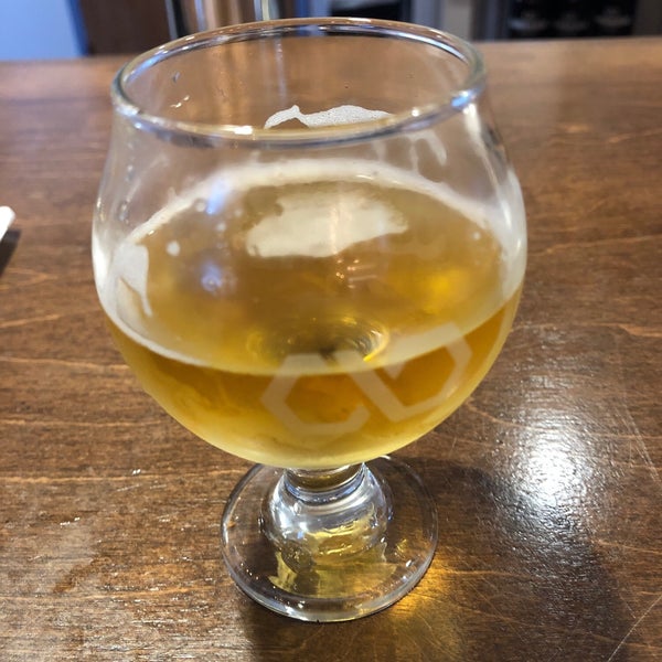Photo taken at Common Bond Brewers by Stephen on 9/13/2019