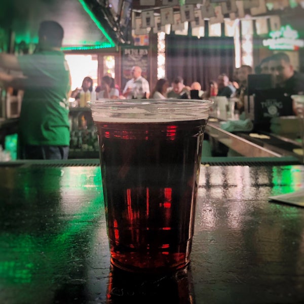 Photo taken at Dublin&#39;s Irish Pub by Karla K. on 3/17/2019
