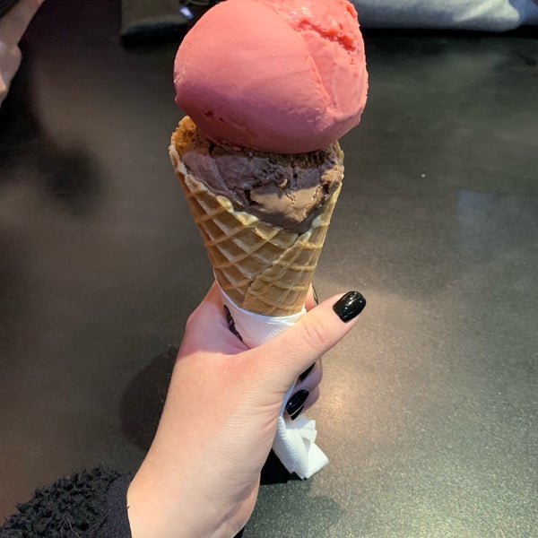 Creams Ice Cream Parlor in Kingston upon Thames