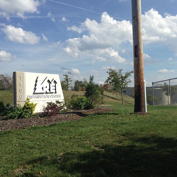 REI Distribution Center Bedford, PA
