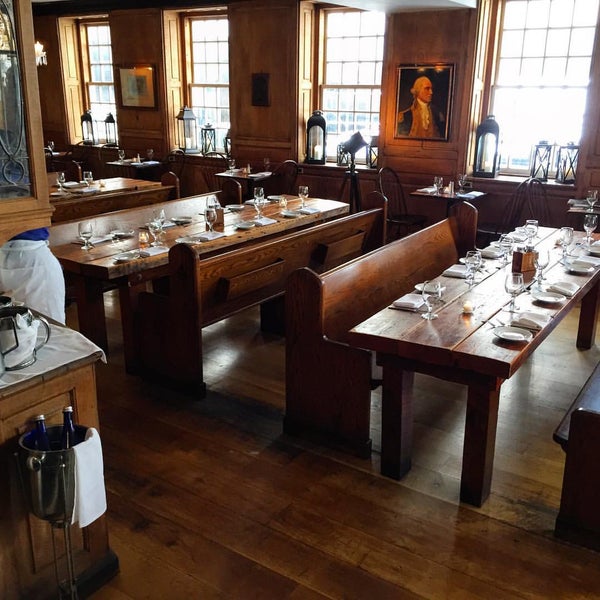 8/30/2015에 Alex C.님이 The Porterhouse at Fraunces Tavern에서 찍은 사진