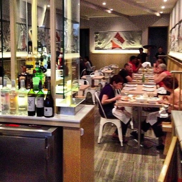 9/1/2013 tarihinde Alex C.ziyaretçi tarafından Uncle Ted&#39;s Modern Chinese Cuisine'de çekilen fotoğraf