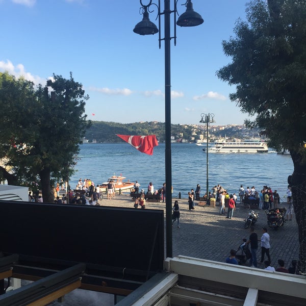 Foto diambil di My Deniz Restaurant oleh Gönen İ. pada 8/28/2016