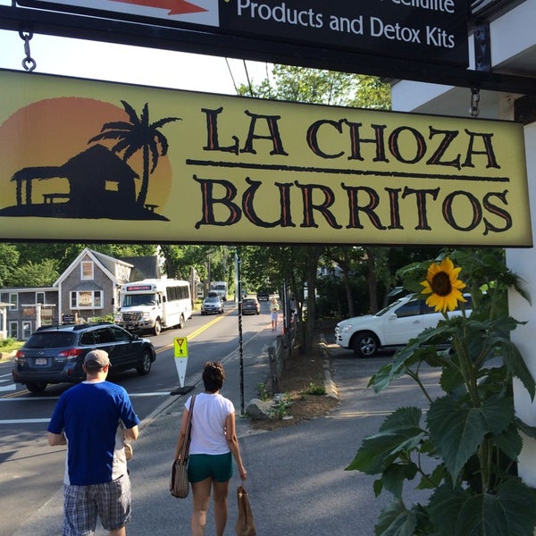 Foto diambil di La Choza Burritos oleh Mark A. pada 7/7/2014