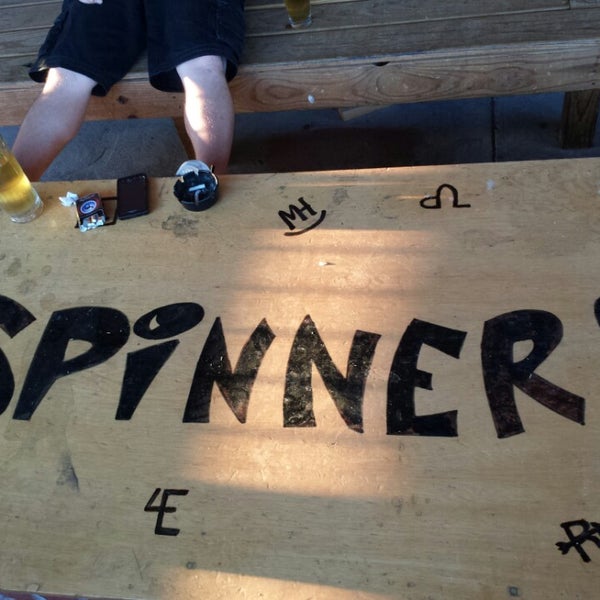 Photo taken at Spinners by Rachel G. on 8/17/2013