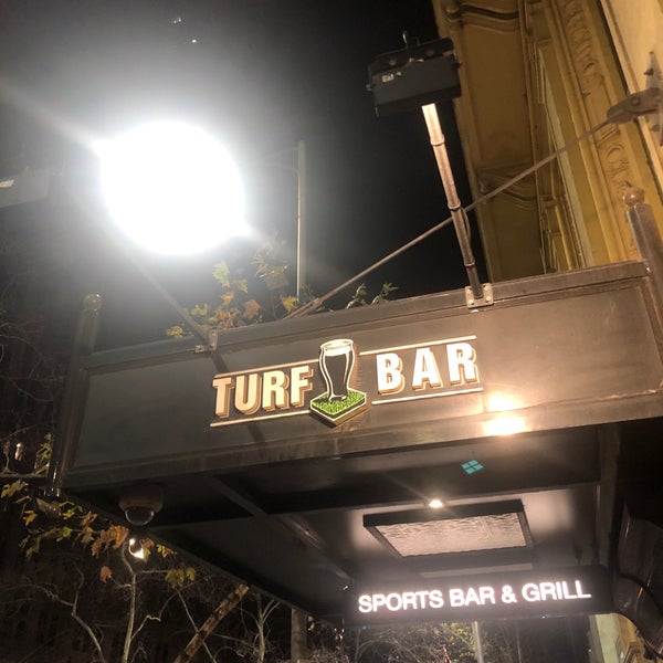 Turf Sports Bar Melbourne CBD 131 Queen St