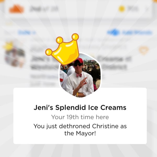 รูปภาพถ่ายที่ Jeni&#39;s Splendid Ice Creams โดย Matt D. เมื่อ 7/8/2018