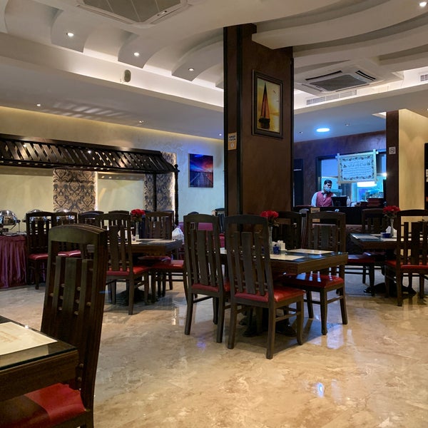 ف ل ة الرياض مطعم مشعل