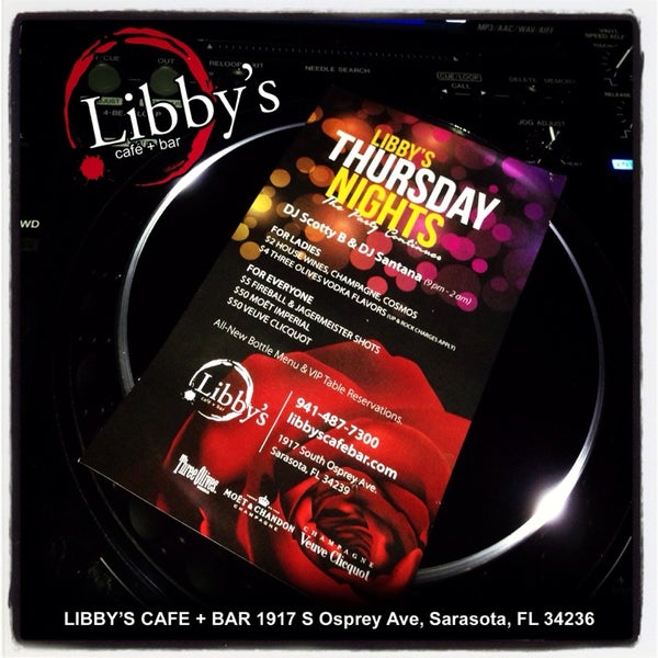 Foto diambil di Libby&#39;s Cafe &amp; Bar oleh Paul S. pada 7/11/2014