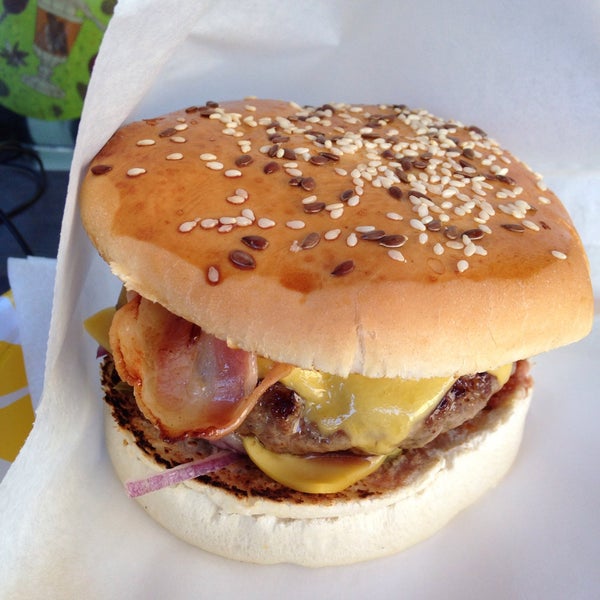 5/25/2015에 Алексей А.님이 True Burgers에서 찍은 사진