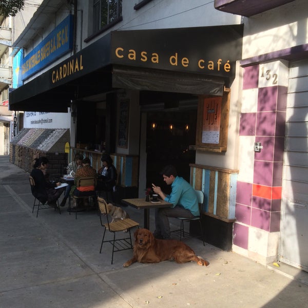 1/23/2015 tarihinde David R.ziyaretçi tarafından Cardinal Casa de Café'de çekilen fotoğraf