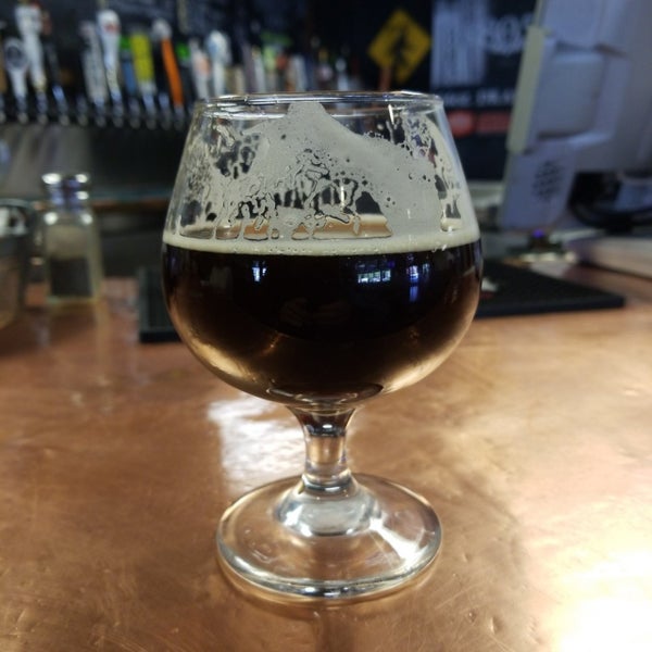 Caps Pizza and Tap House 8750 La Riviera Dr Ste A