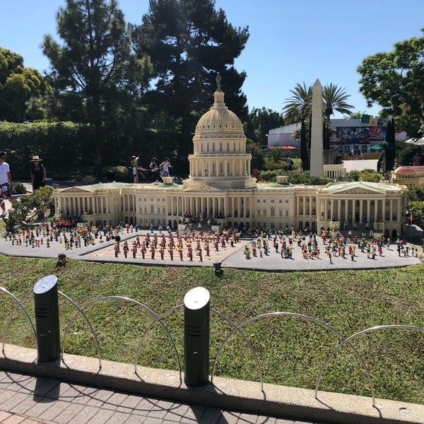 Foto tomada en Legoland California  por Yoo Sun S. el 8/8/2022