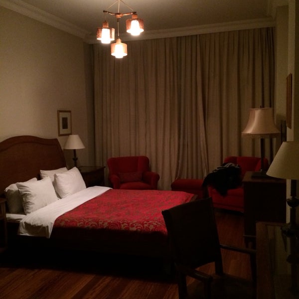 Beautiful, elegant rooms. Excellent service and ideal location near the Blue Mosque. Highly recommend.