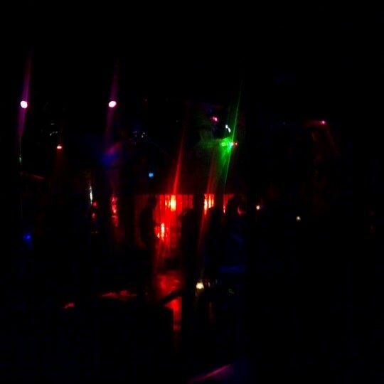 รูปภาพถ่ายที่ Neo Nightclub โดย Turner X. เมื่อ 9/29/2012