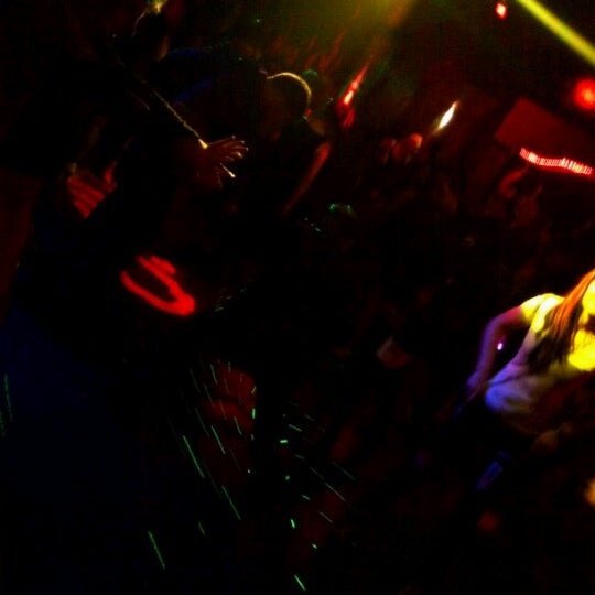 Foto tirada no(a) Neo Nightclub por Turner X. em 10/14/2012