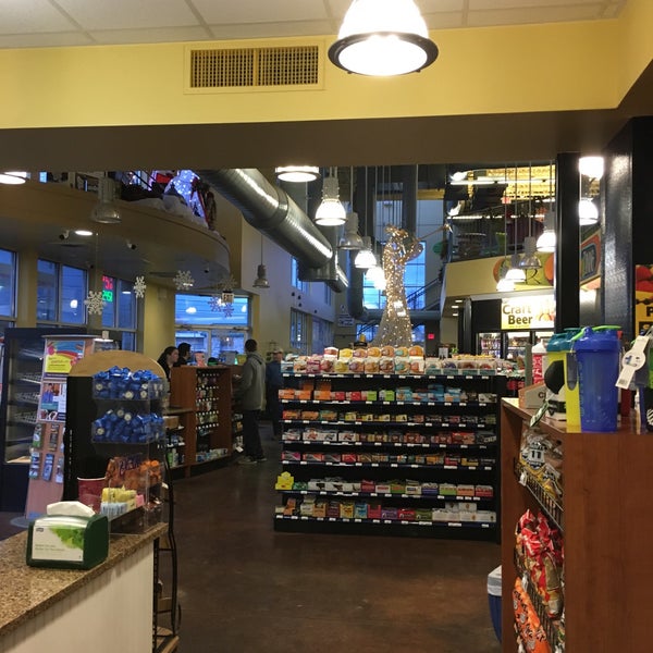 Throx Market Station Deli in Winchester