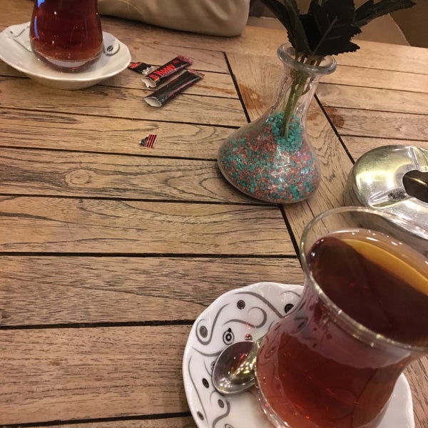 Photo prise au Sultanım Cafe &amp; Restaurant par Hira SU T. le2/18/2017