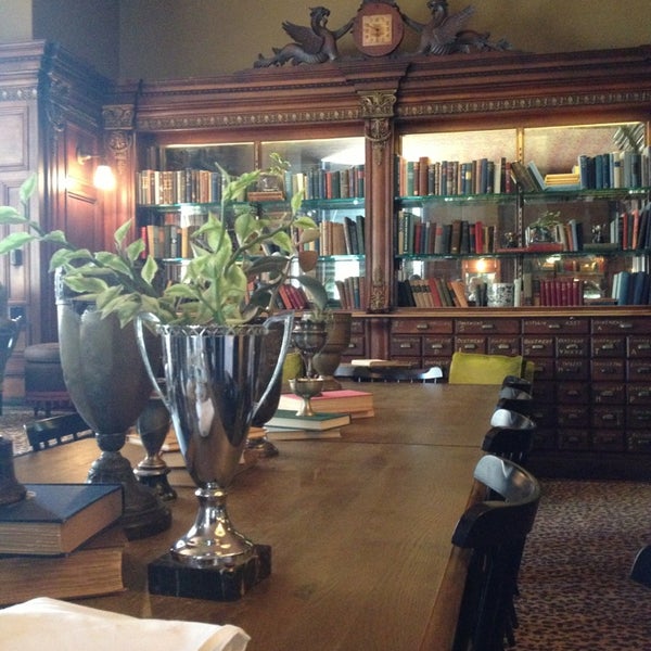 Photos At Gryphon Tea Room Historic District South 52 Tips