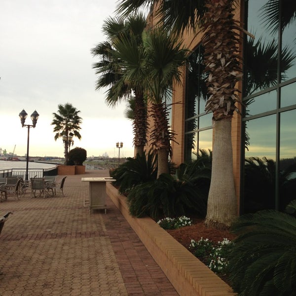 Photo taken at Marriott Savannah Riverfront by George B. on 2/14/2013