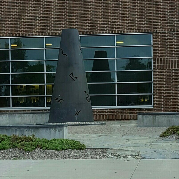 North Hennepin Community College Brooklyn Park, MN