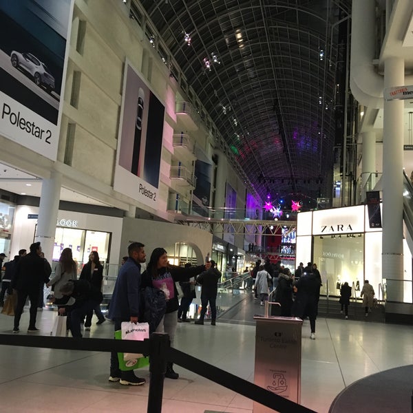 11/27/2022にDiego P.がCF Toronto Eaton Centreで撮った写真