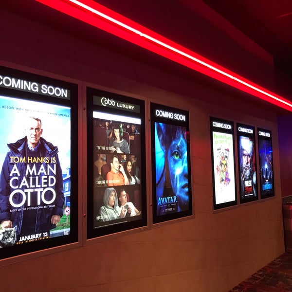 Photos at Cobb Theater Tyrone 10 Movie Theater in Saint Petersburg