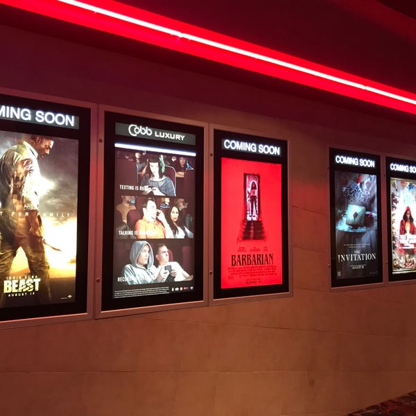 Photos at Cobb Theater Tyrone 10 Movie Theater in Saint Petersburg