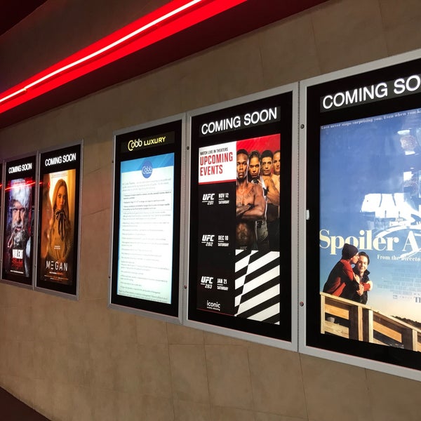Photos at Cobb Theater Tyrone 10 Movie Theater in Saint Petersburg