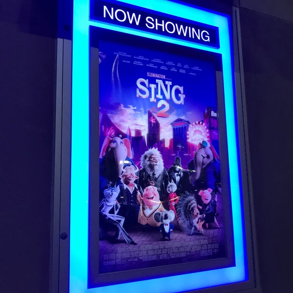 Photos at Cobb Theater Tyrone 10 Movie Theater in Saint Petersburg