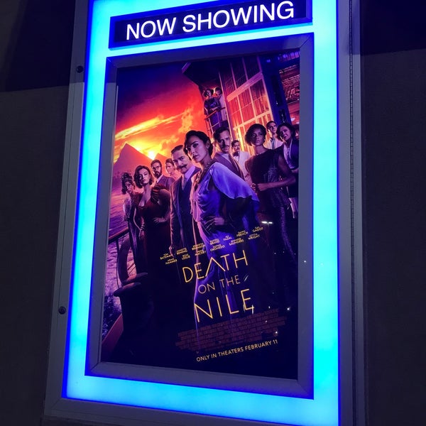 Photos at Cobb Theater Tyrone 10 Movie Theater in Saint Petersburg