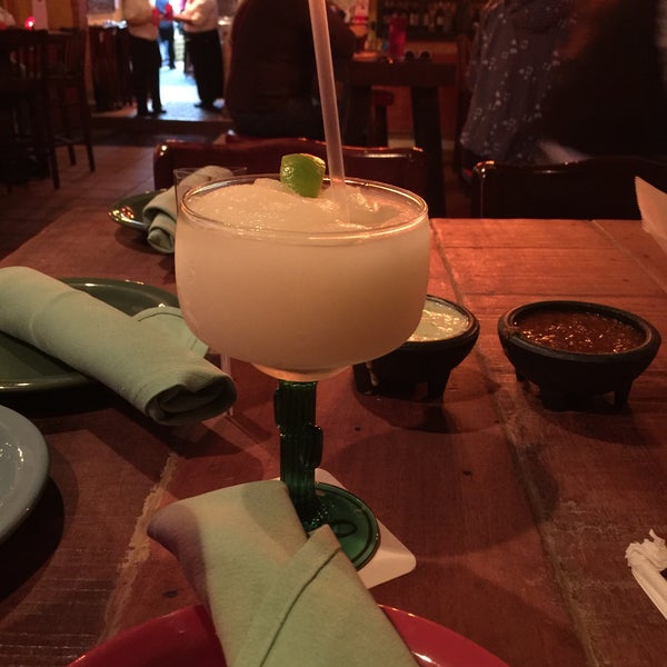 Photo taken at El Tiempo Cantina - Montrose by Bobby W. on 11/21/2015