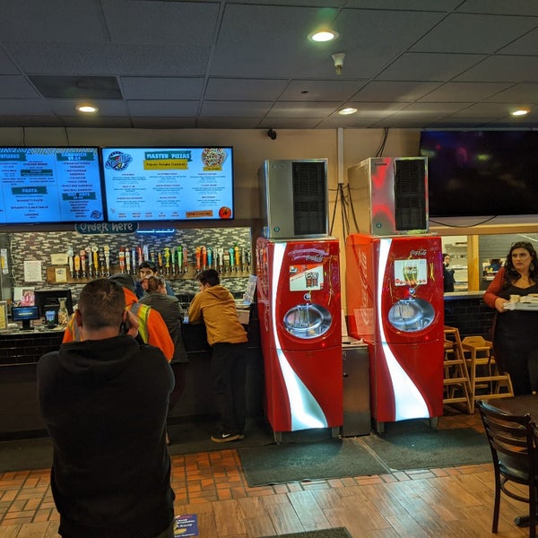 Straw Hat Pizza Gilroy, CA