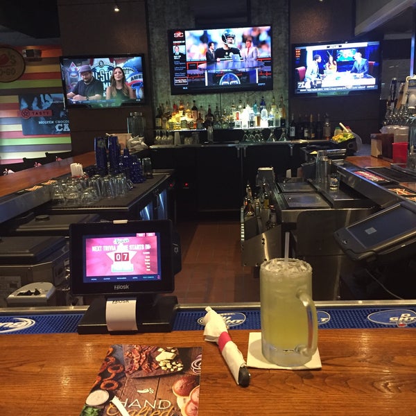 Photo taken at Chili&#39;s Grill &amp; Bar by Hair on 7/15/2016